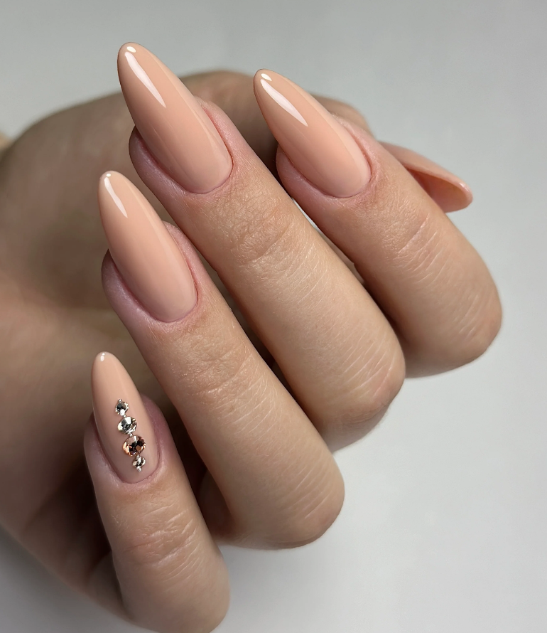 NAILED BY K GEL POLISH GAMME NAKED FROSTED PEACH (Nude / beige)