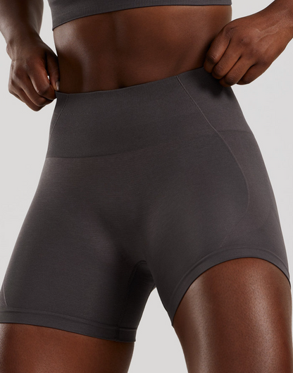 Define 2.0 Seamless Scrunch 4" Shorts Women’s Best -colori Graphite