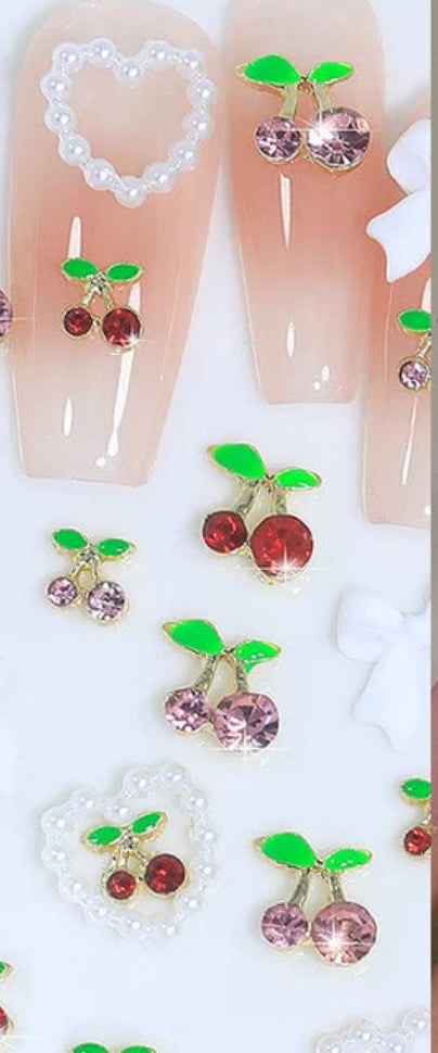 Décoration nails cerise 🍒 noeuds, cœurs