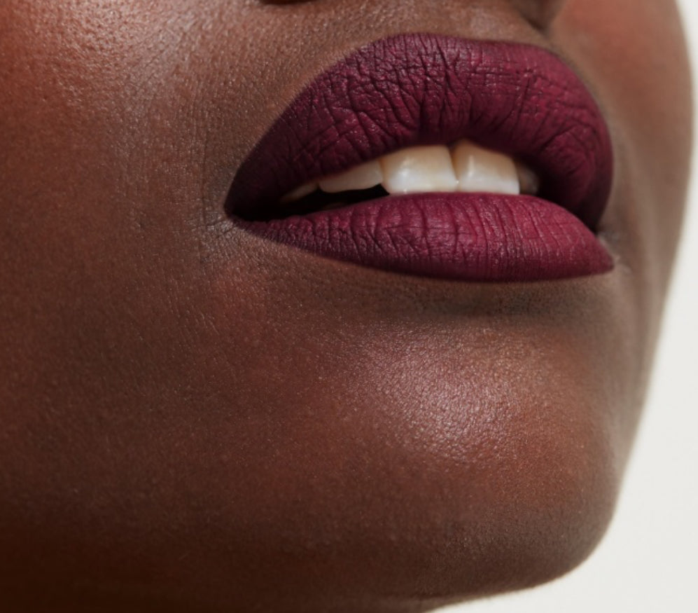 VELVET TOUCH LIPSTICK - 170 NIGHT KISS GOSH