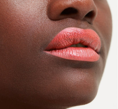 VELVET TOUCH LIPSTICK - 82 EXOTIC GOSH